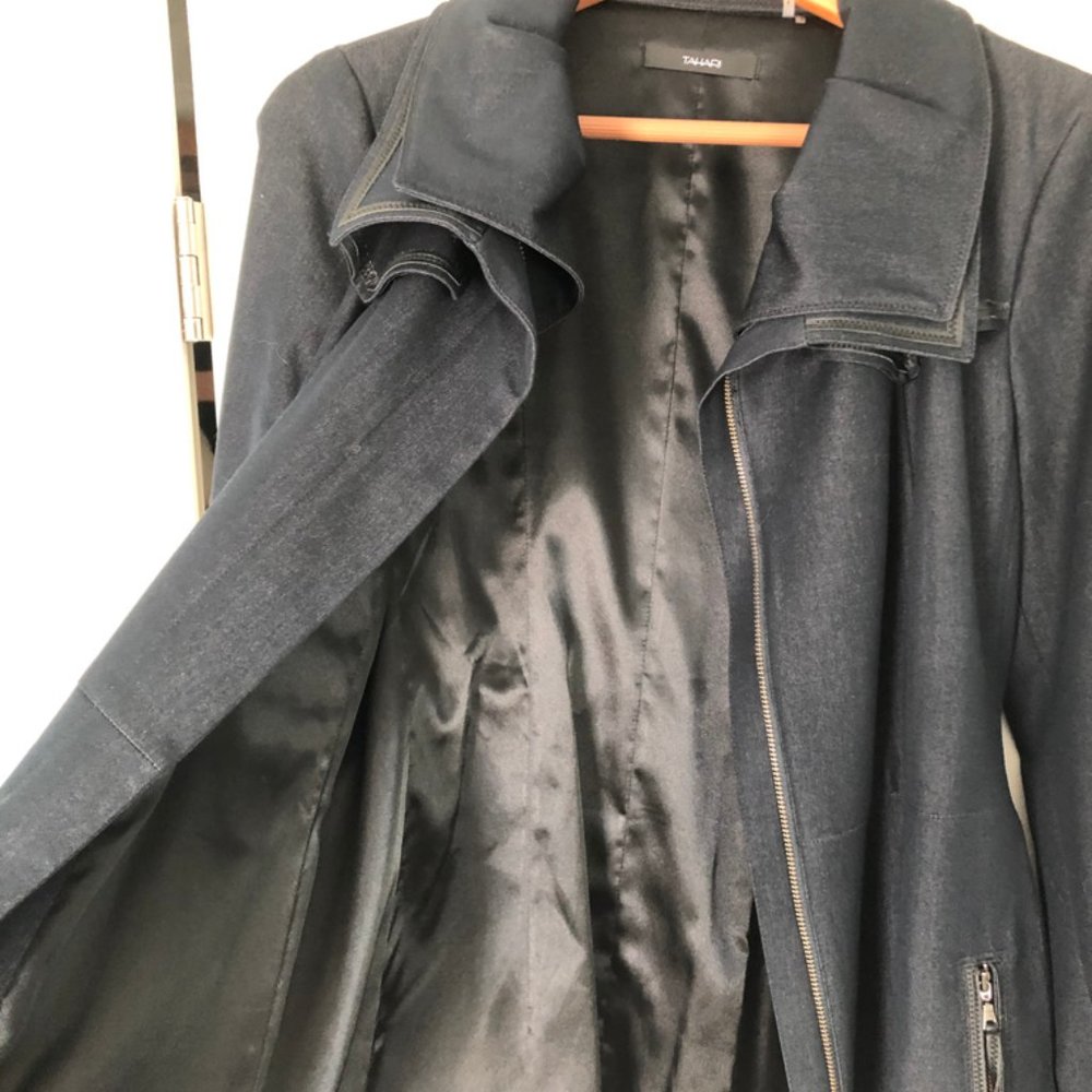 Tahari Spring Coat - image 4